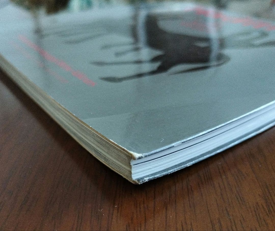 ティンガティンガ本Hadithi na visa kutoka Tanzania