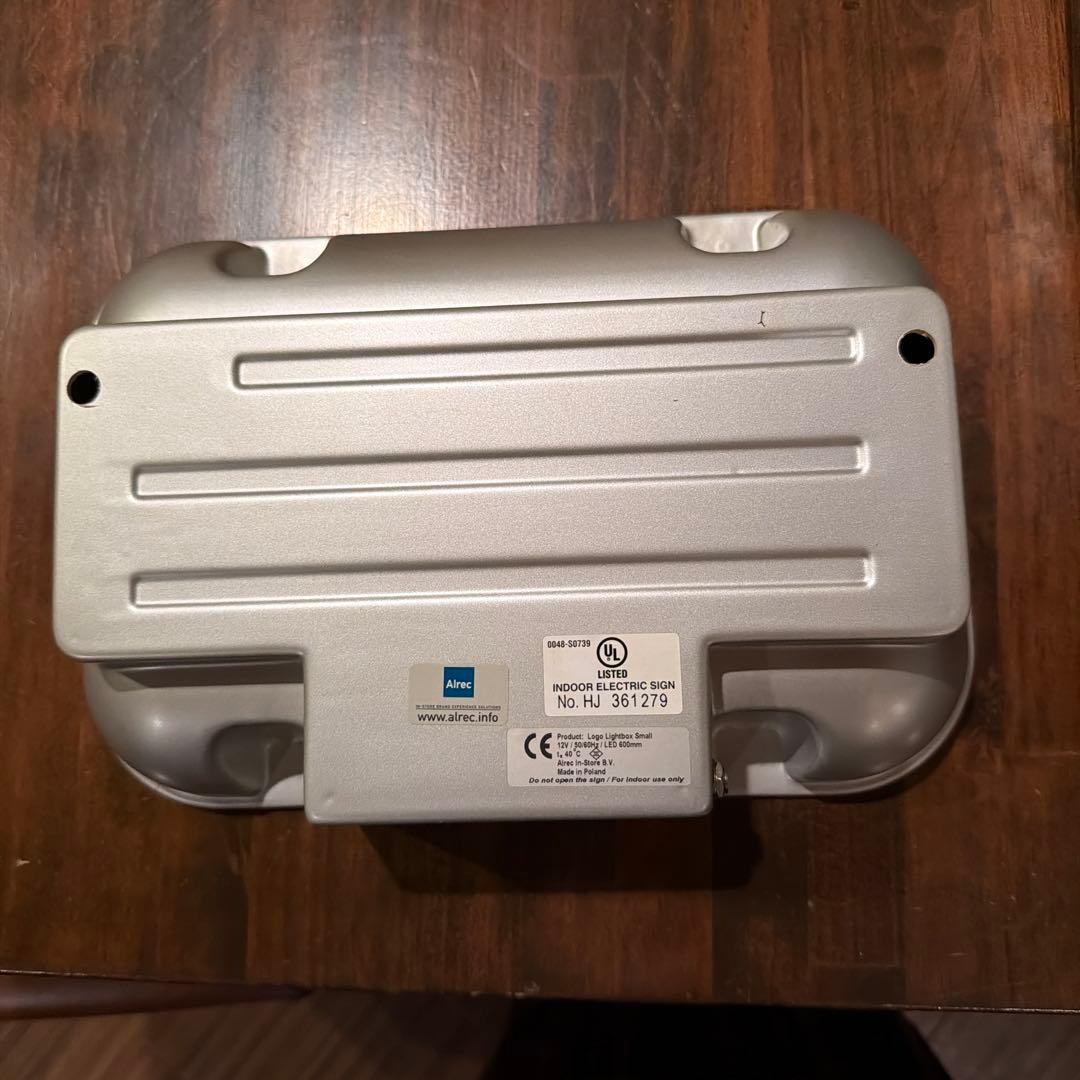 レッドブル照明