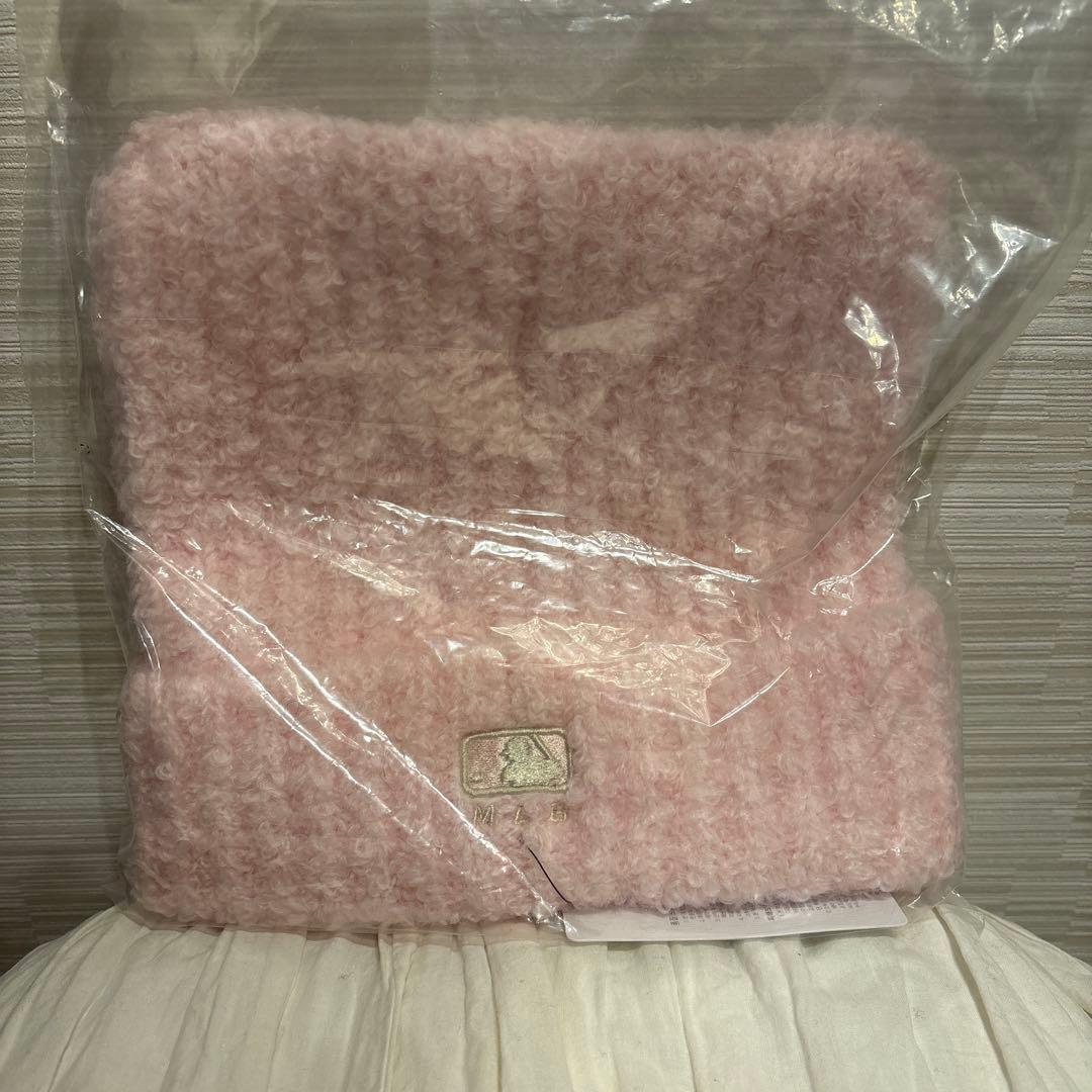 【新品】韓国限定MLB Korea 猫耳 ミャオン ビーニー ピンク　カリナ着用