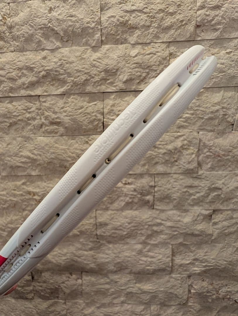 【美品★使用数回】T-FIGHT テニスラケット 285g 100inch G2