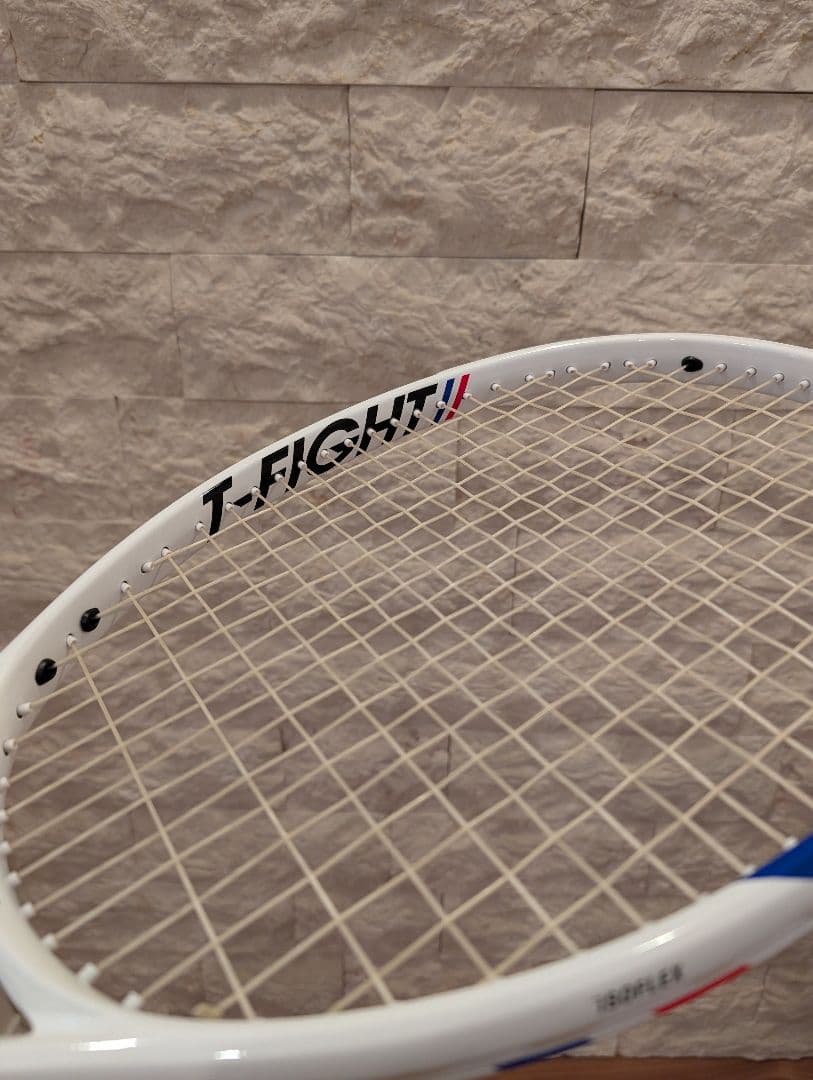 【美品★使用数回】T-FIGHT テニスラケット 285g 100inch G2