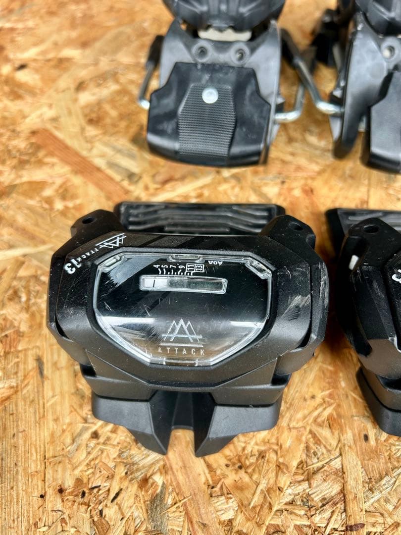 TYROLIA ATTACK13ビンディング