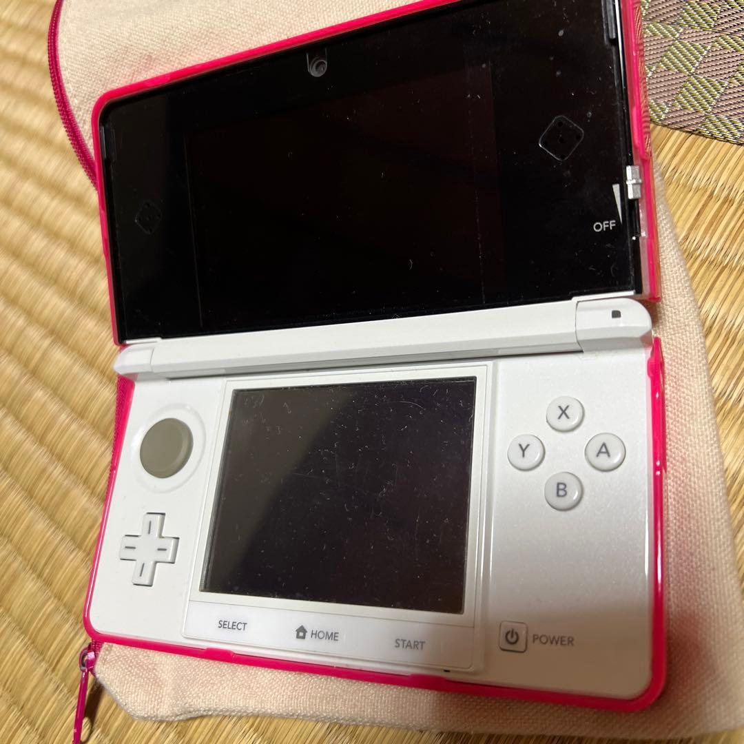 任天堂　3DS ゲーム機　どうぶつの森　攻略本