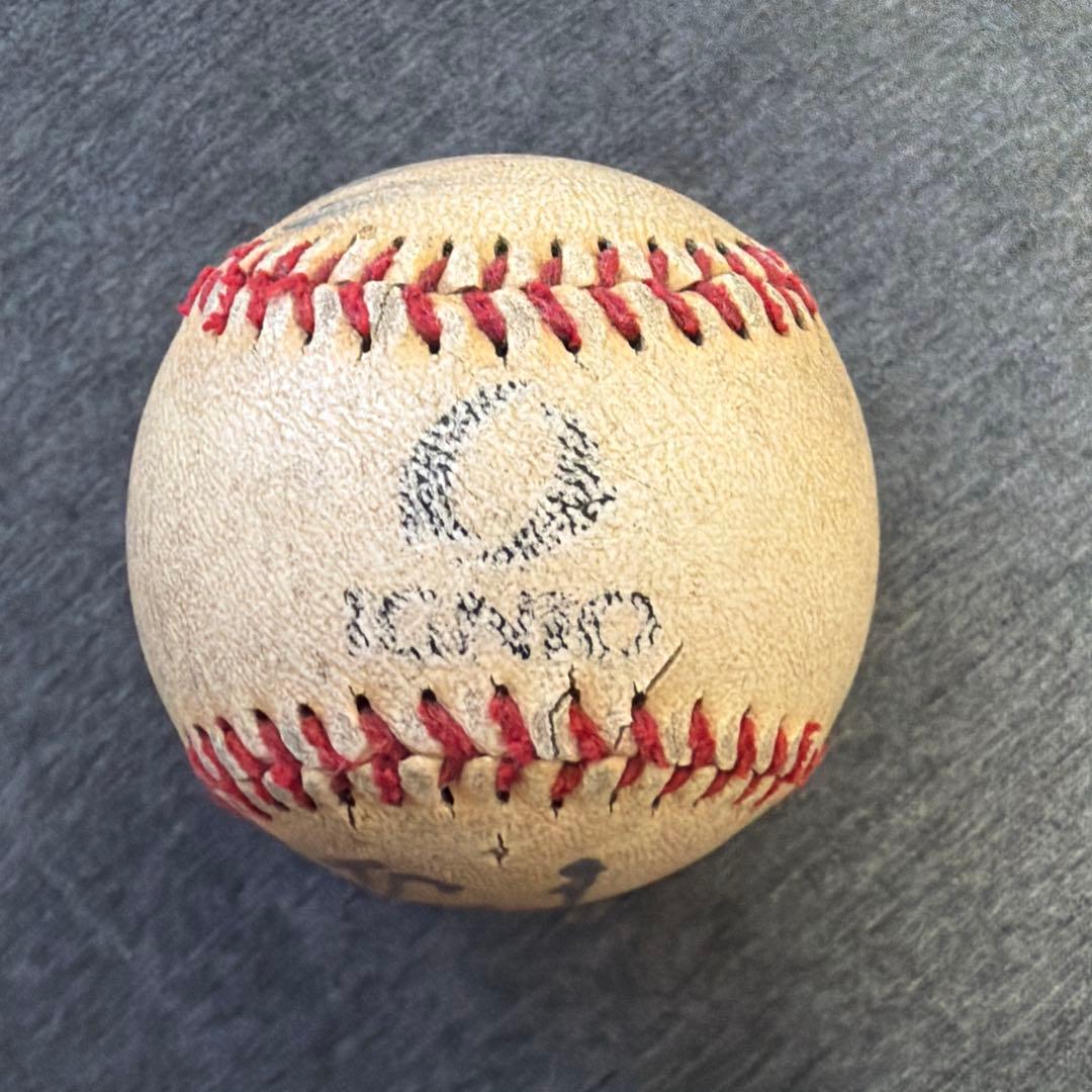 サイン入り野球ボール 背番号18番 松坂大輔選手のボール