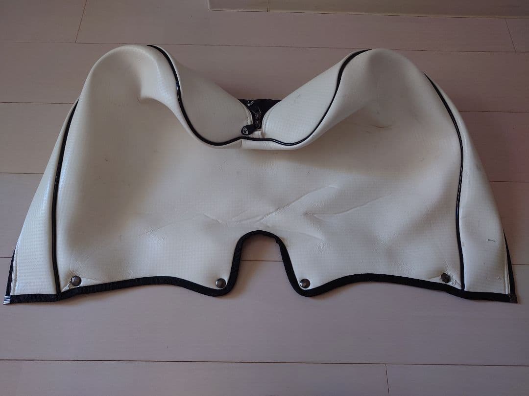 Srixon Zシリーズ 限定ツアーモデル キャディバッグ 白/赤/黒