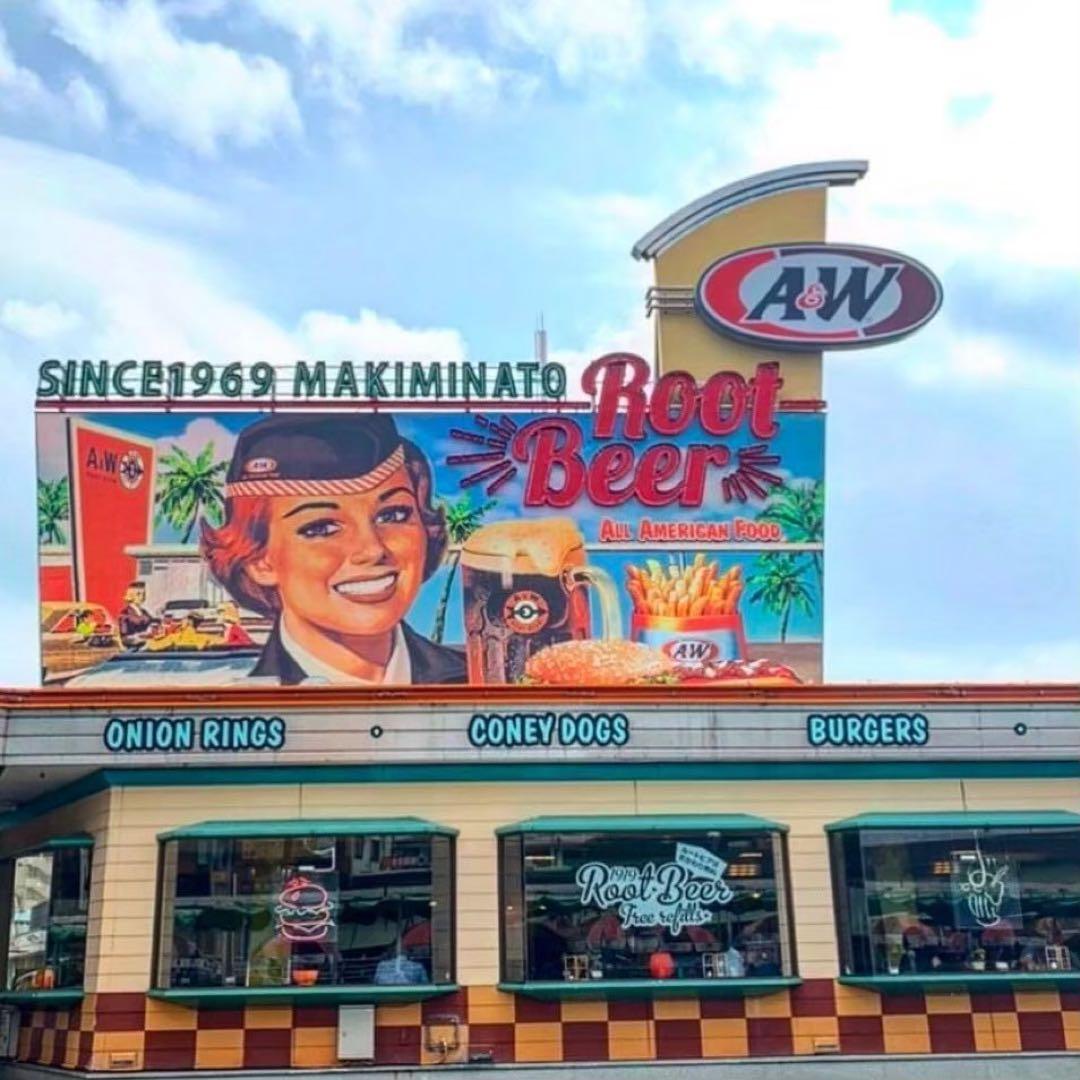 新品未開封 A＆W 横浜 DeNA ベイスターズ Tシャツ 限定 ホワイト XL