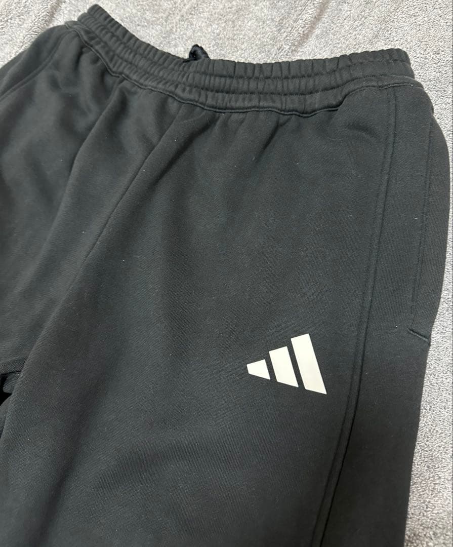 新品タグ付 adidas アディダス セットアップ スウェット 黒 L フーディ