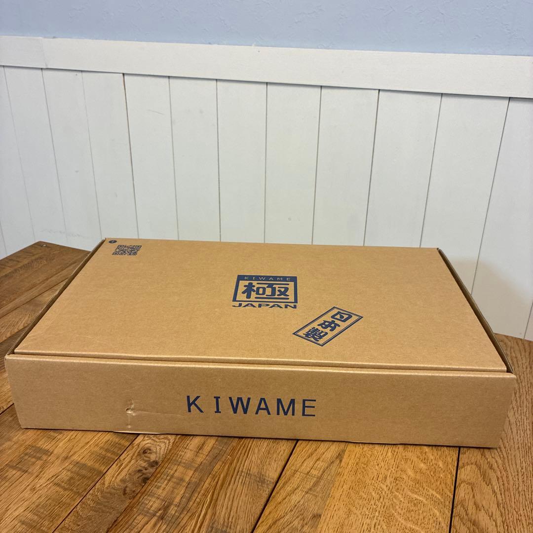 新品 リバーライト 極 厚板フライパン 26cm