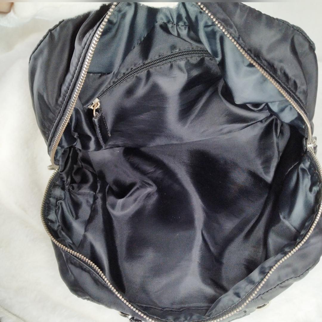 ✨️超希少✨️PRADA ブラック　ナイロン　ロゴ刺繍　ハンドバッグ　カテナ付き