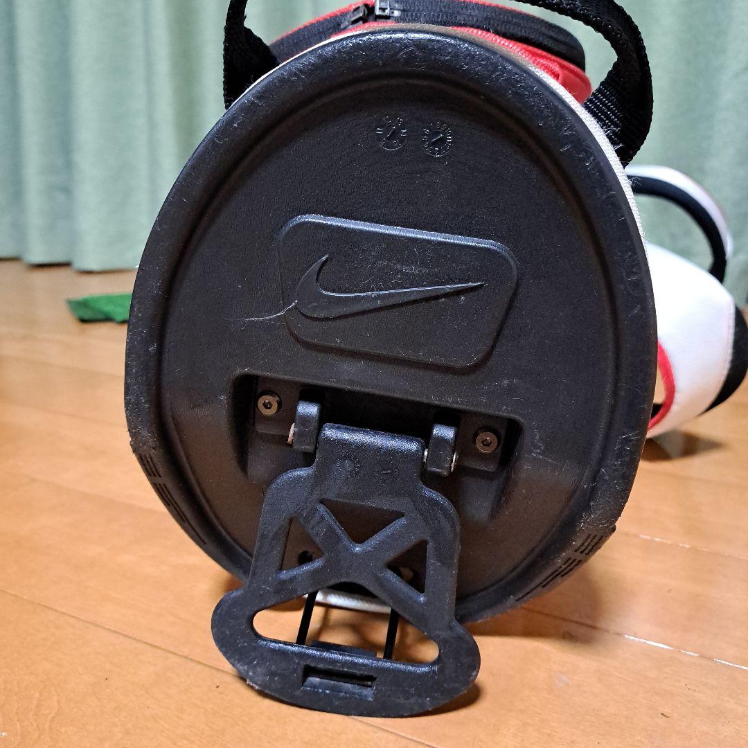 Nikeスタンド式 キャディバッグ。フード付き。フォーティーン56度。