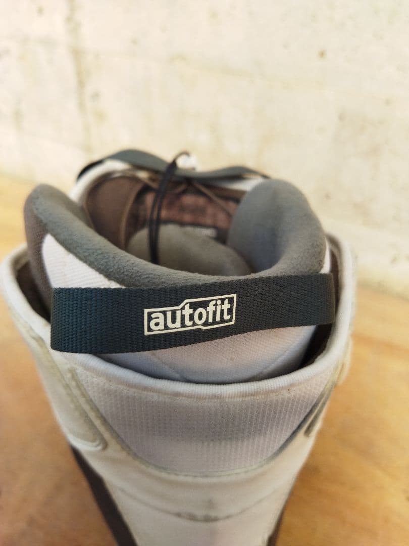 サロモン　SALOMON スノーボードブーツ 27.5cm　SYMBIO