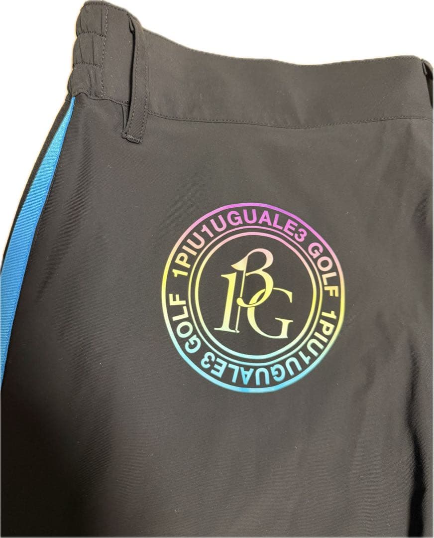 【極美品】1piu1uguale3 ゴルフウェア　ハーフパンツ　LL
