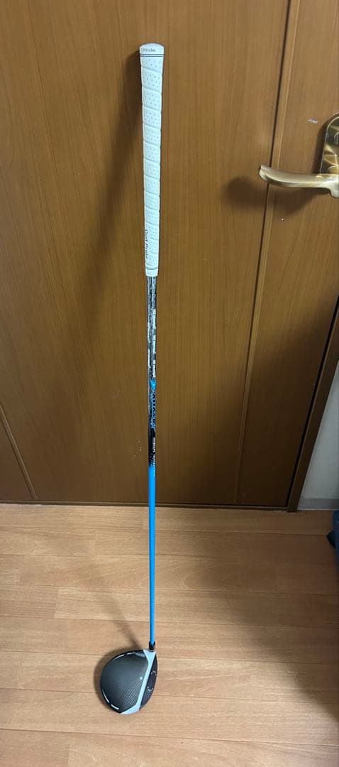 TaylorMade SIM MAX ドライバー10.5 アッタスロックスター