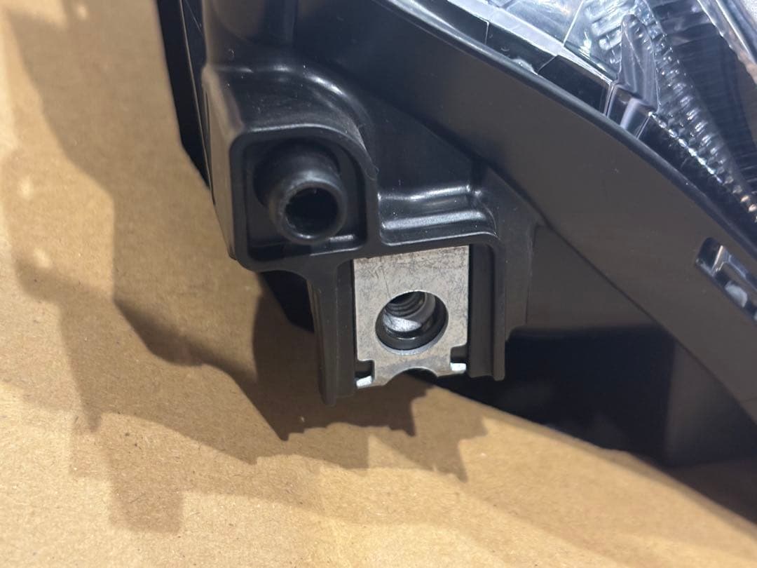 スペーシア　MK53S 純正左ヘッドライト