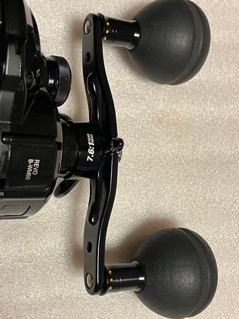 アブガルシア　Revoビッグシューター WM60 右巻き