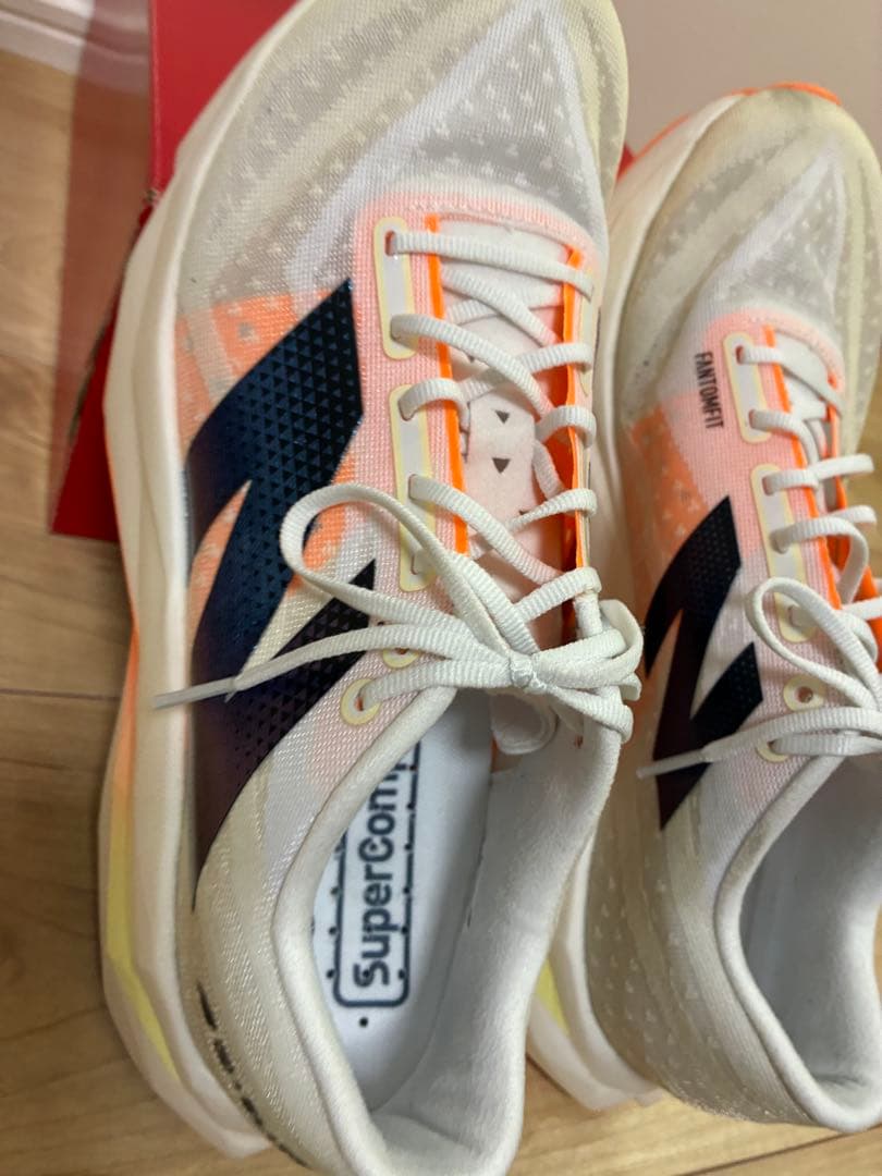 スパイク・シューズ New Balance FuelCell SuperComp Elite v4
