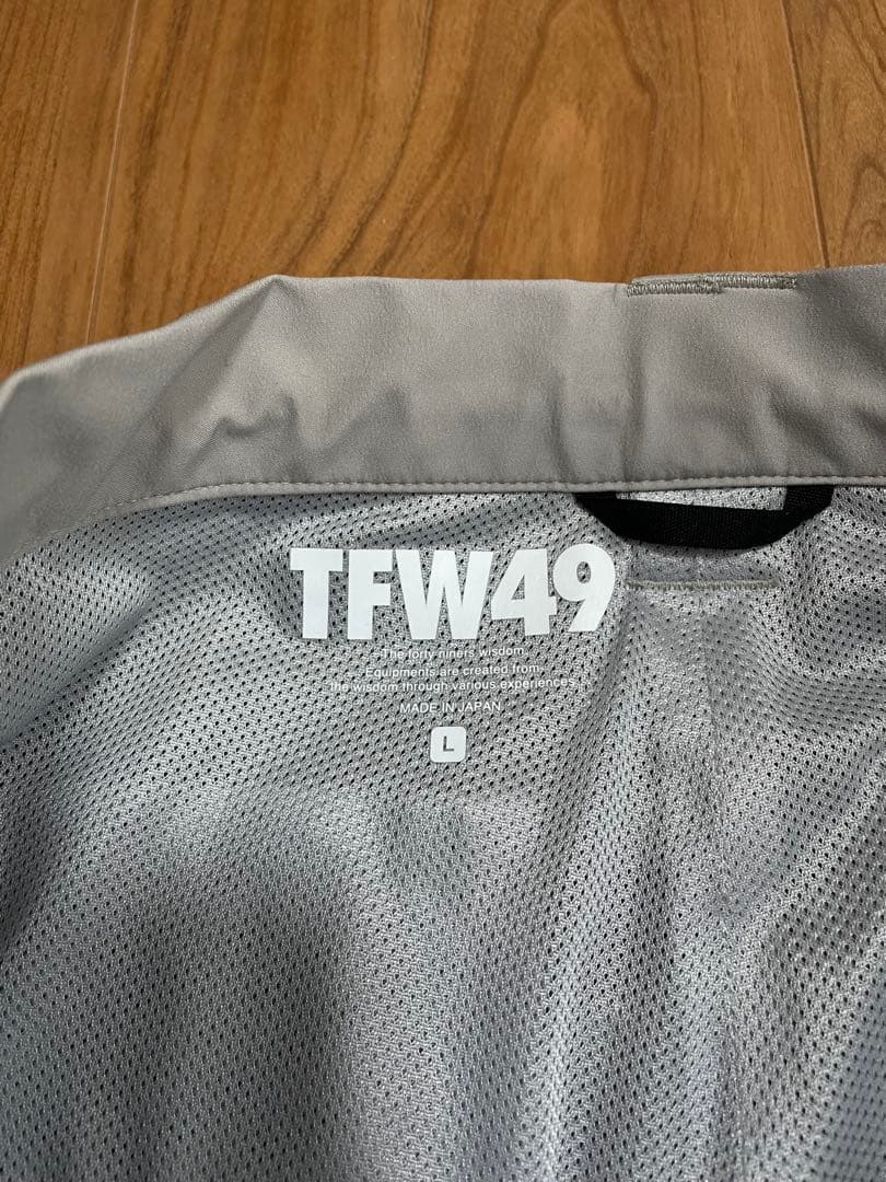 定価9万　新品　TFW49 ダウンブルゾン　セットアップ　ゴルフ　グレー　L