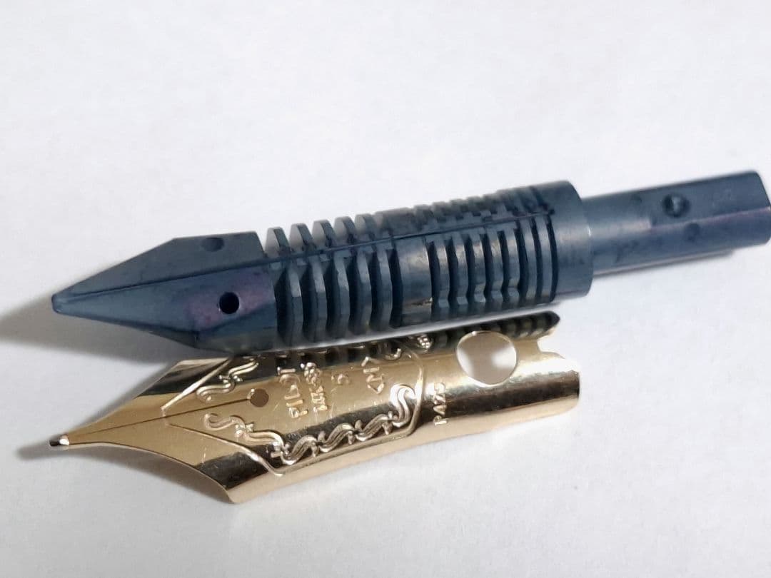 超美品　PILOT　Custom74　万年筆　中字　パイロット　カスタム74