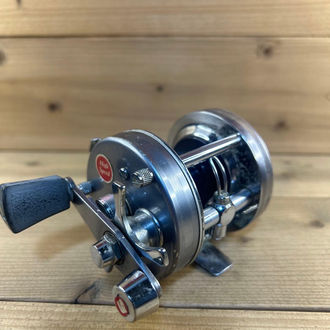 ABU Ambassadeur 5500C アブガルシア アンバサダー