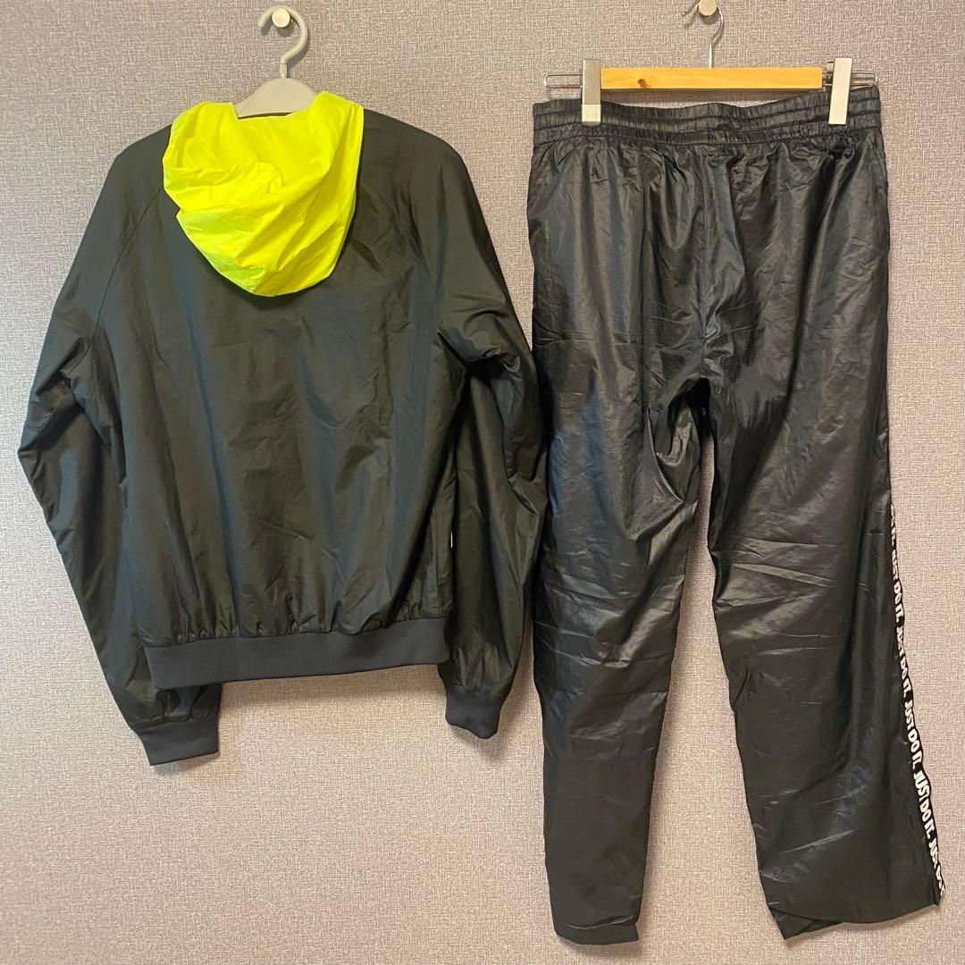 Nike レディースナイロンジャケットセットアップ XL 黒/蛍光イエロー