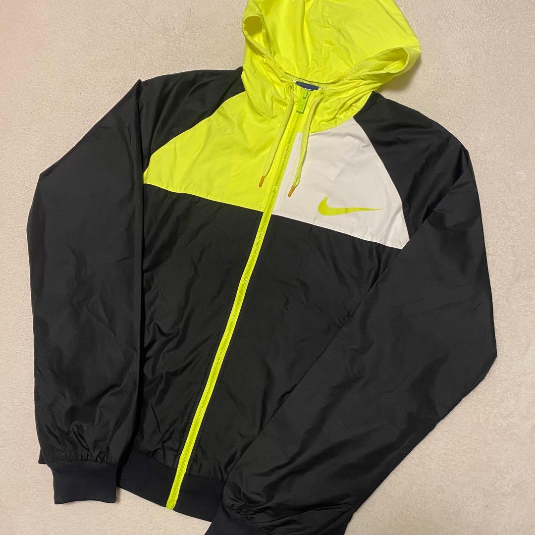 Nike レディースナイロンジャケットセットアップ XL 黒/蛍光イエロー