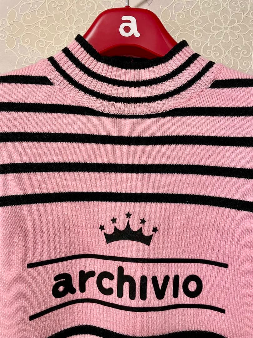 超美品☆2023年秋冬モデル (アルチビオ）ハイネックプルオーバーニット