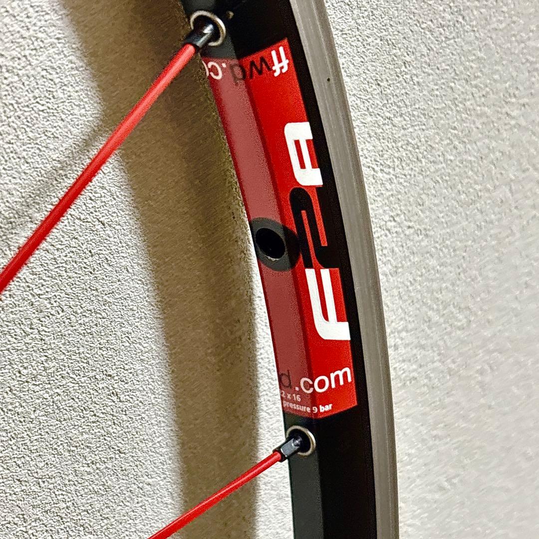 FFWD ファストフォワード F2A アルミホイール クリンチャー 限定色 ハブ