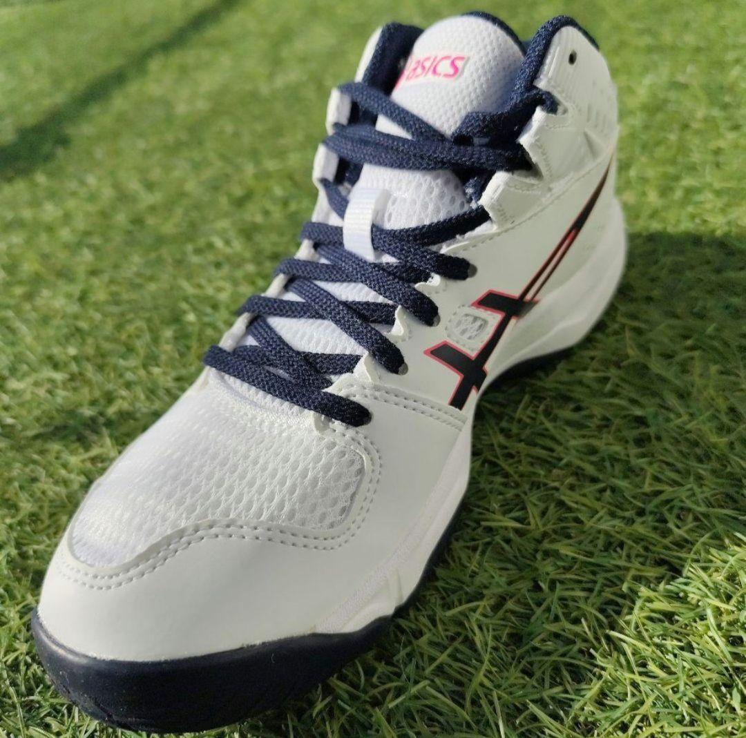 asics ジュニアバスケットシューズ25.0cm