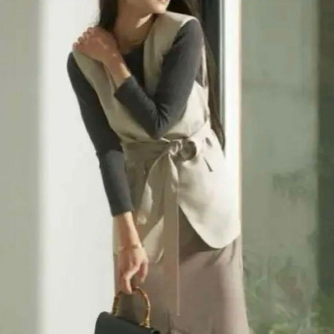 美品✨STRATA エストラータ　ノーカラージレ　ベルト付き　小さいサイズ　小柄