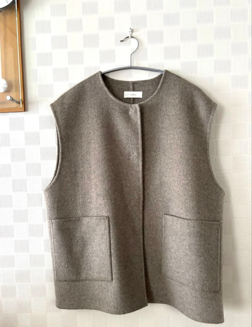 かぐれ　ウールリバーベスト　グレージュ　極美品　最終価格