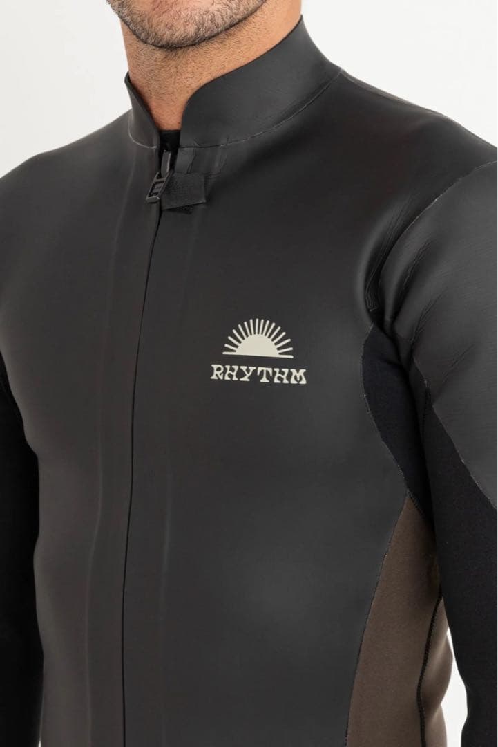 未使用タグ付き　オーストラリア　rhythm ウエットスーツ　ジャケット