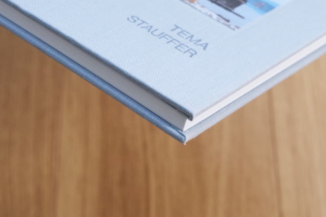 Tema Stauffer 写真集『UPSTATE』