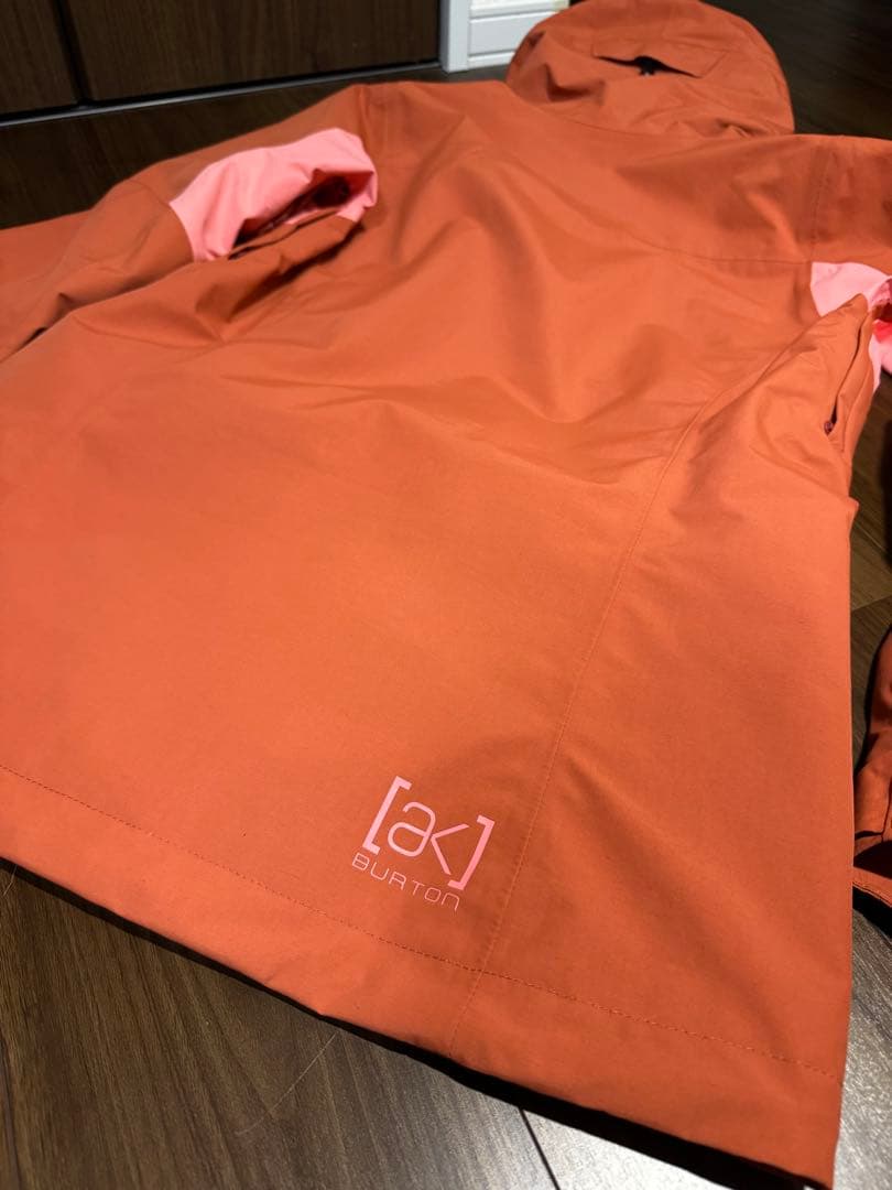 【タグ付属】Burton ak Women's 上下ウェアセット Sサイズ