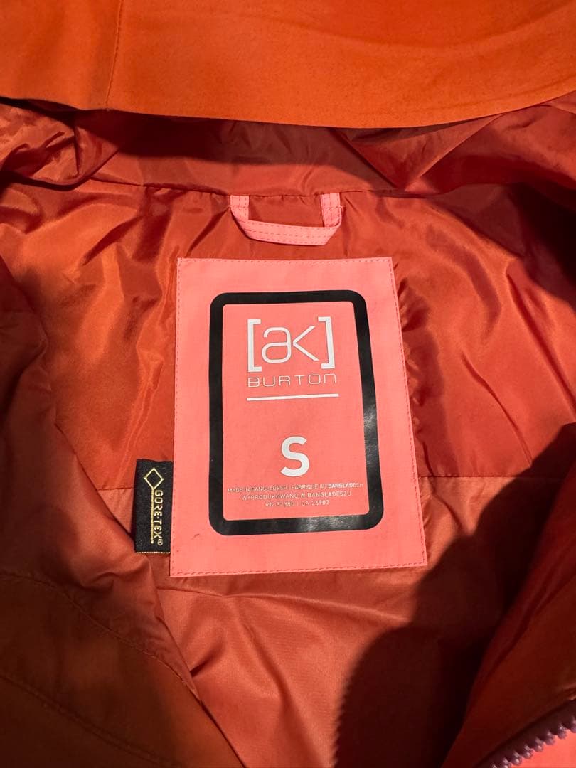 【タグ付属】Burton ak Women's 上下ウェアセット Sサイズ