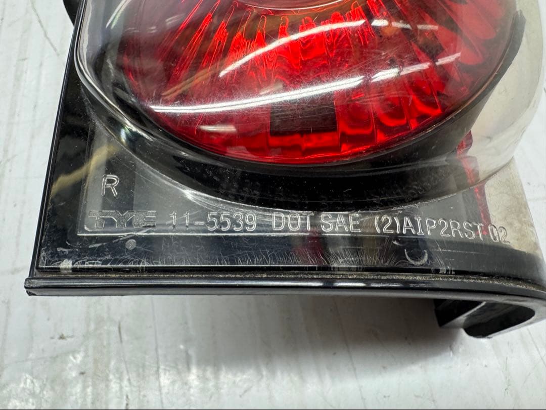 ハイラックスサーフ 185 当時物 TYC ユーロテール テールランプ