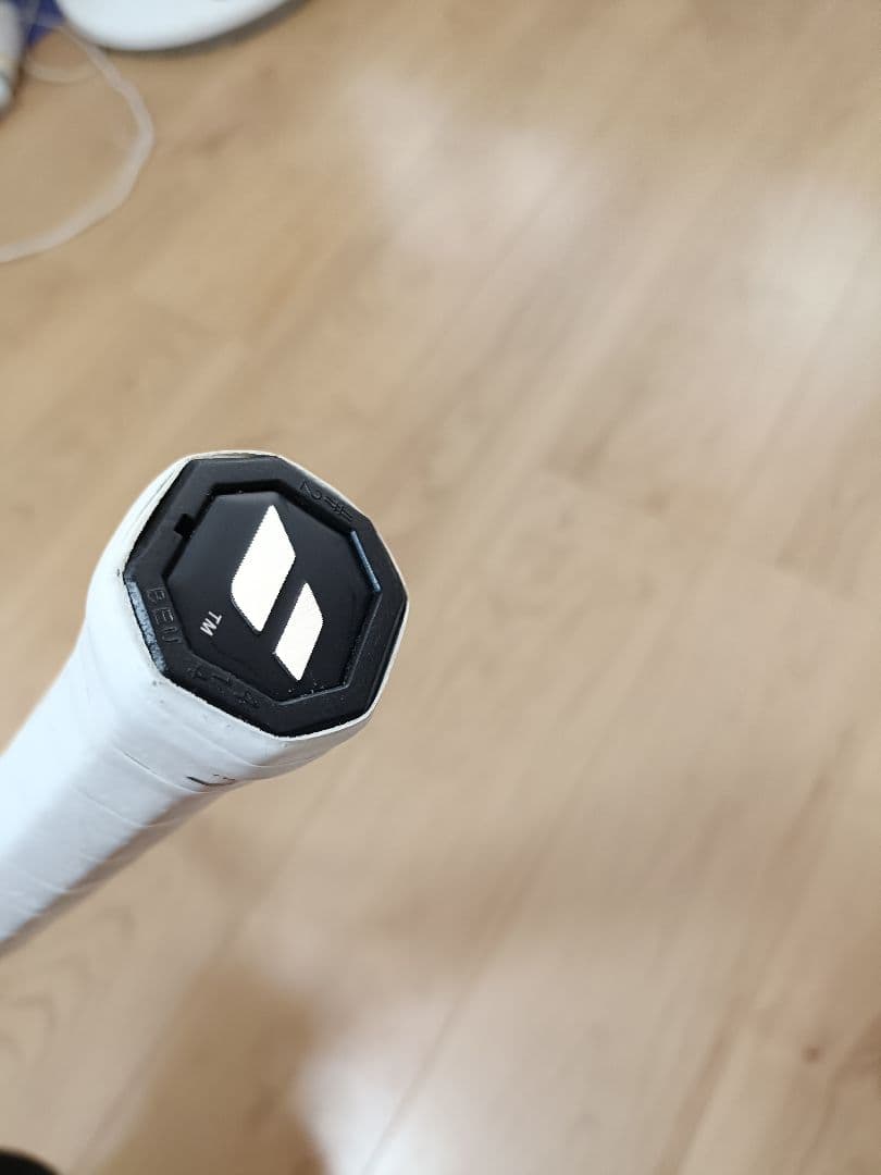 バボラ ピュアストライク100 G2 16x19