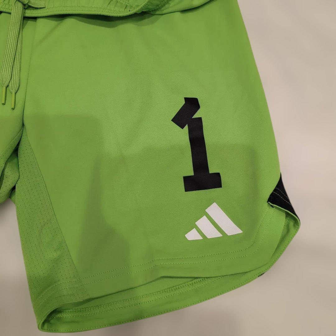 adidas 日本代表 GKパンツ　非売品　２XＬサイズ　ソックス付き