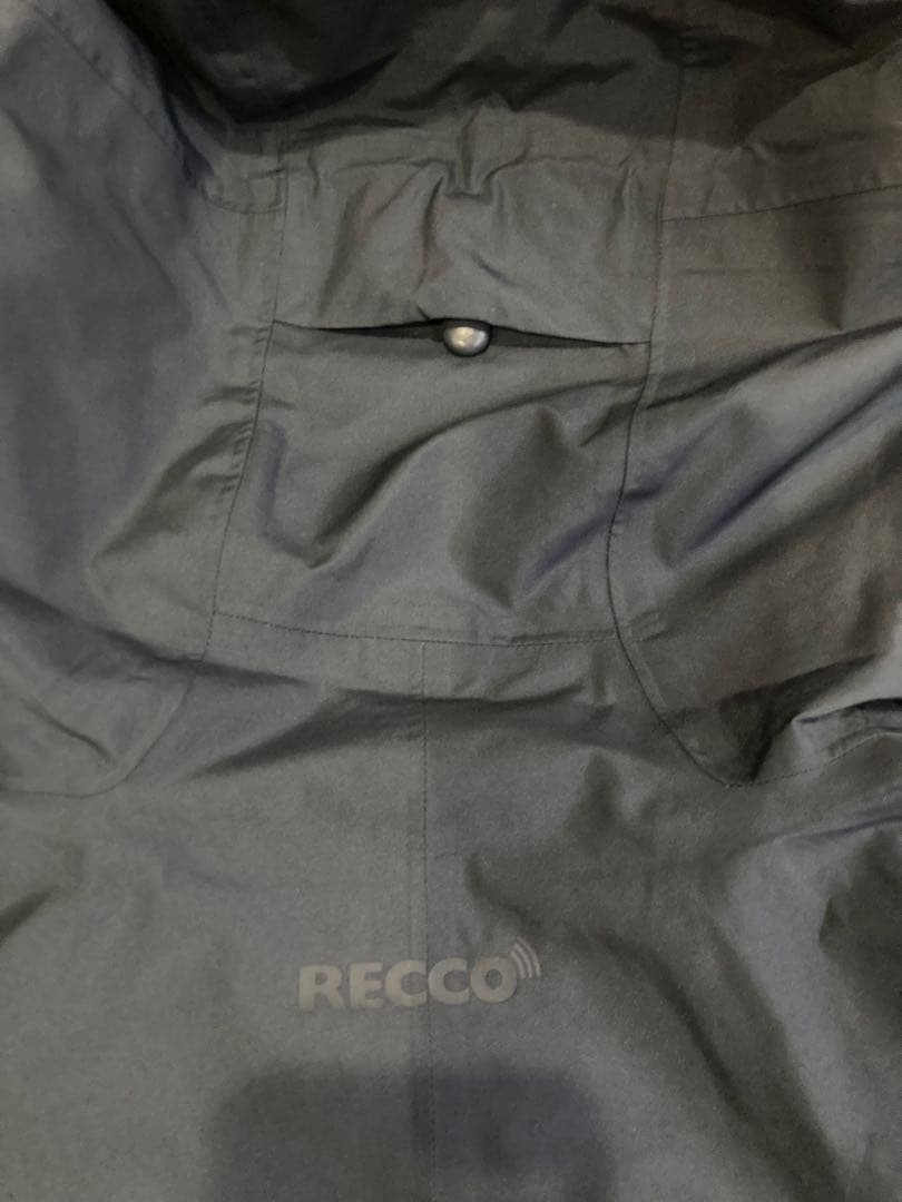 新品 パタゴニア ウィメンズ パウダータウンジャケット XS ウェアー スキー