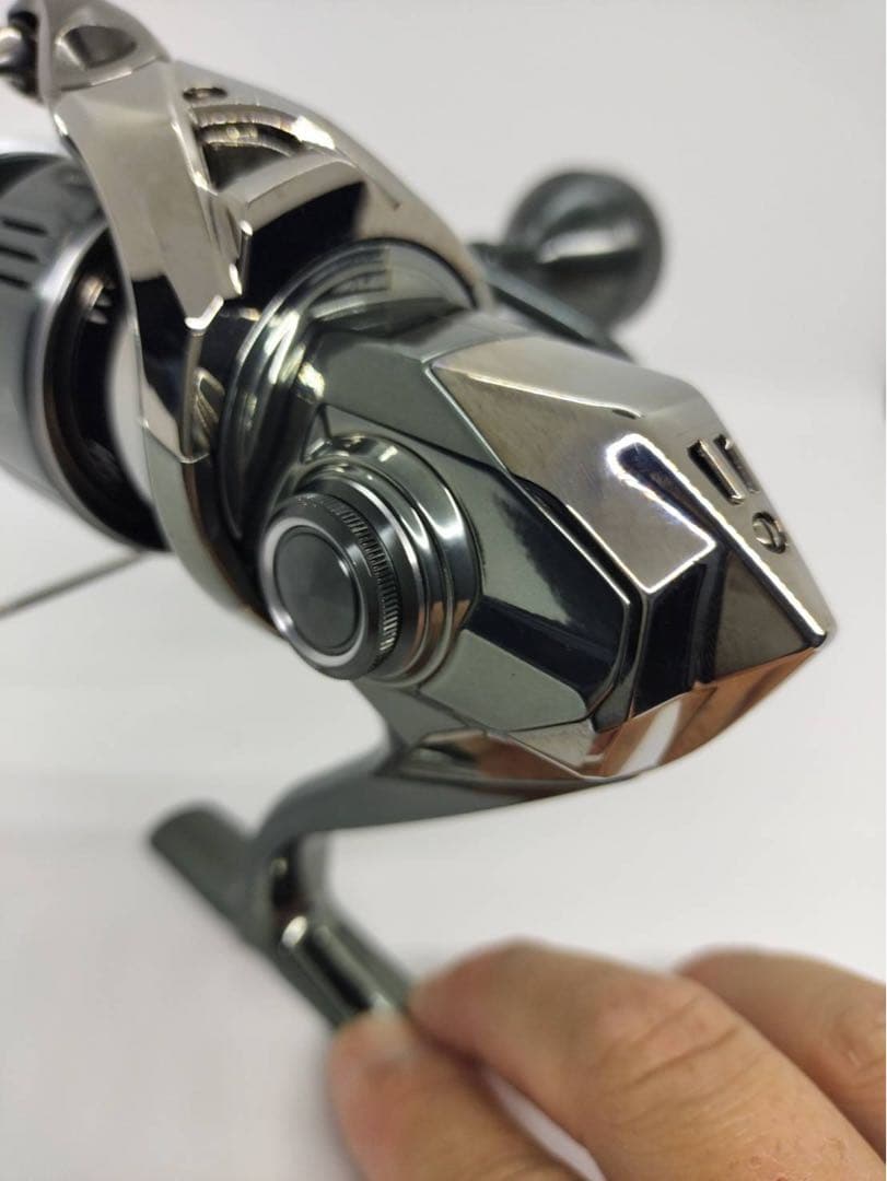 シマノ　22ステラ4000XG 替えハンドル付き（純正ハンドル＋夢屋EVAノブ）