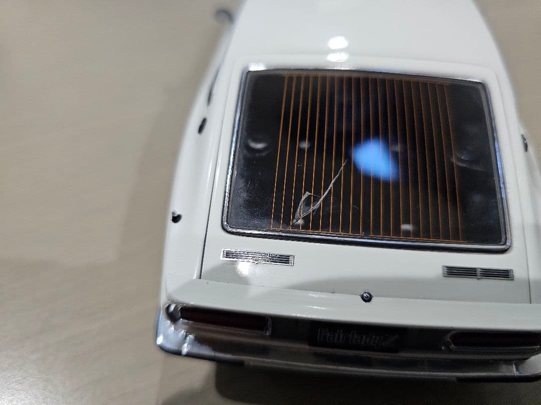 京商　1/18　日産　フェアレディZ　(S30)　Street・Sports