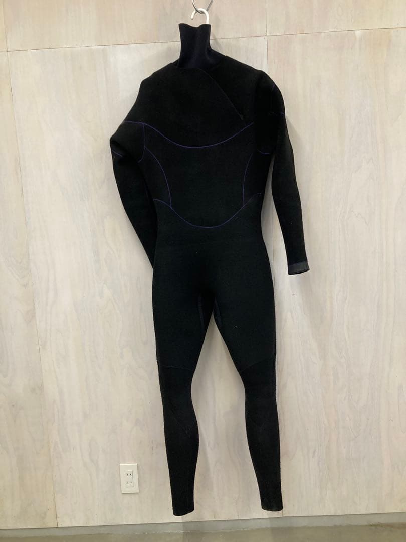 Used axxe classic 4/3mm 185/80 起毛セミドライ