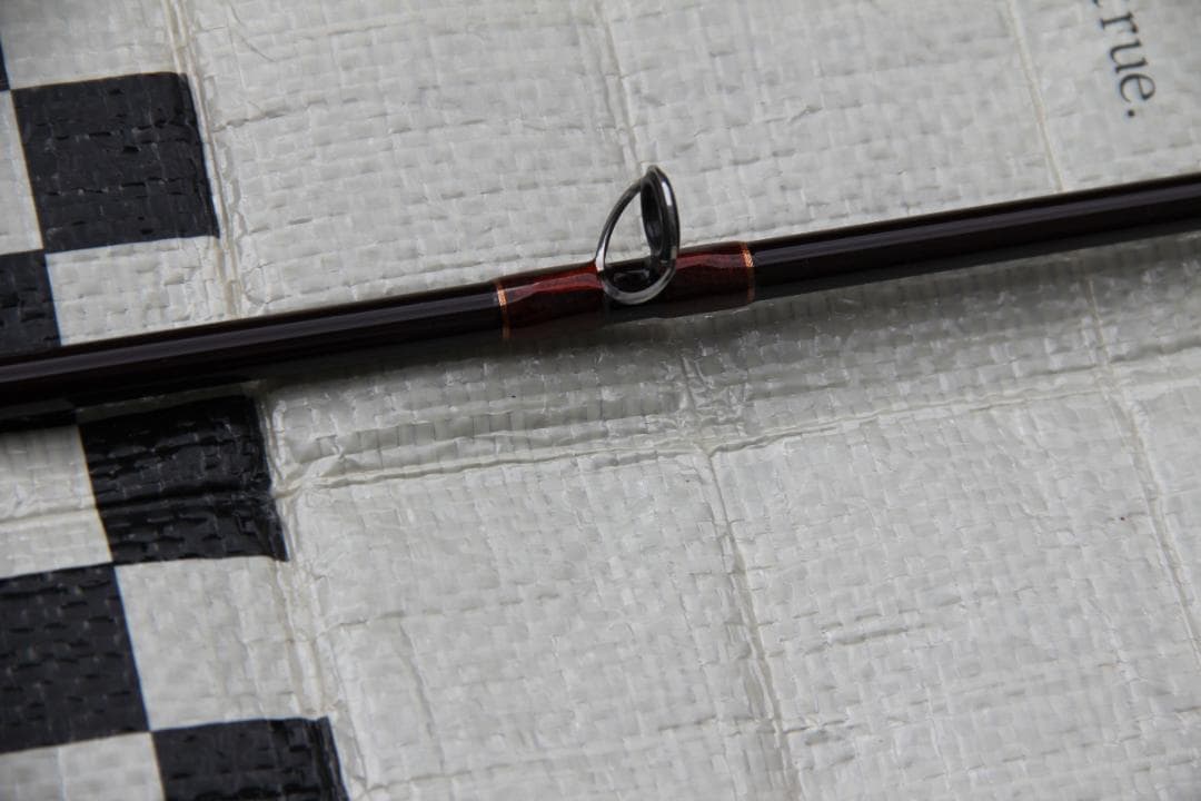 フェンウィック　　グラファイト　９feet６inch　９番ライン　　中古