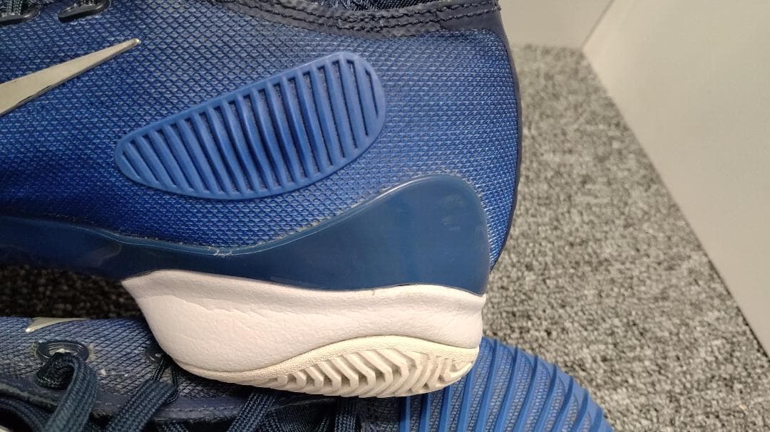 【美中古 25.5cm】NIKE AIR ZOOM ULTRA REACT HC