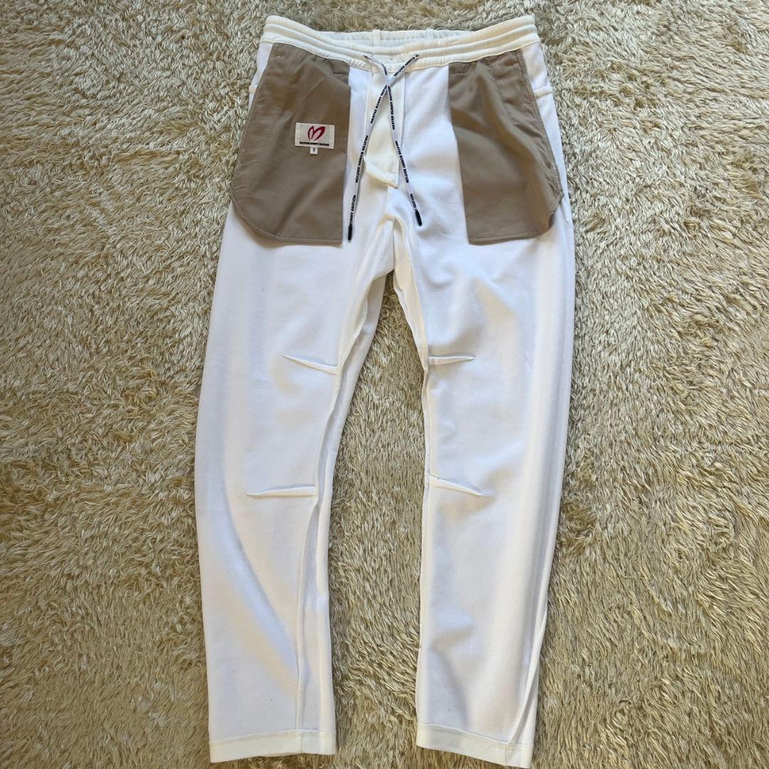 美品　マスターバニーエディション　サイズ5 パンツ　ホワイト