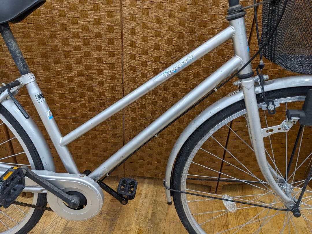U083 普通自転車　27インチ シルバー　シンプルタイプ