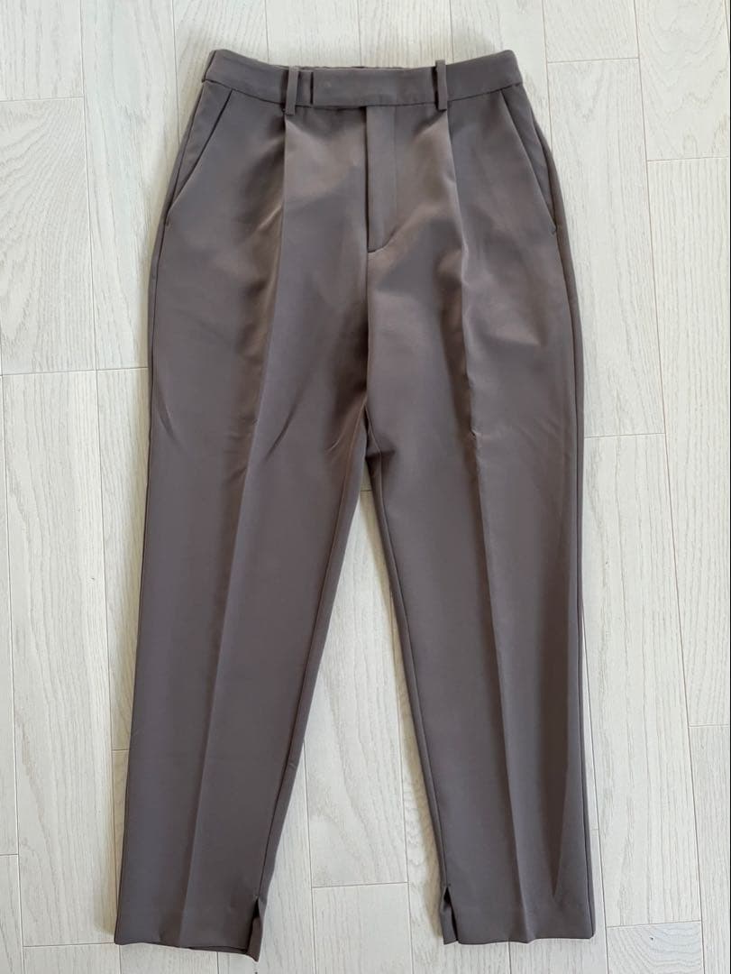 【セットアップ販売】OPAQUE.CLIP ペプラムジレ テーパードパンツ M