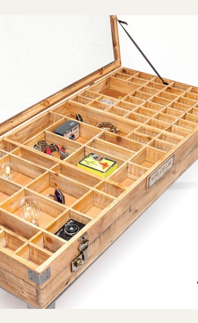 KARE コレクターヴィンテージ風木製ローテーブル 122x55cm