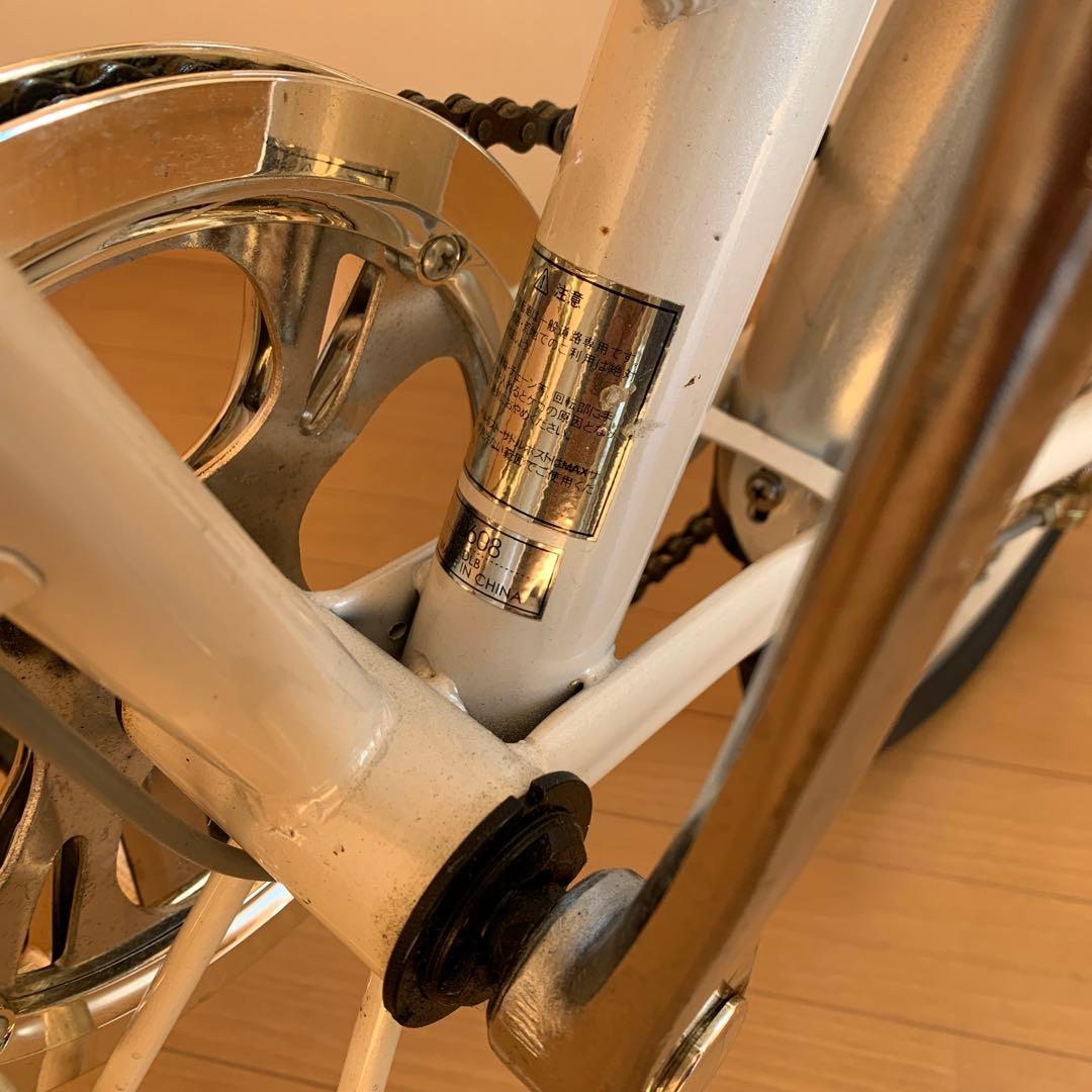 新品・未使用　２０インチ　折りたたみ自転車 パールホワイト