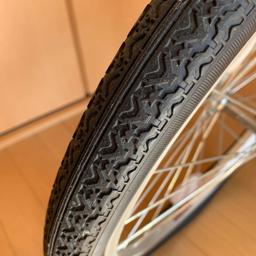 新品・未使用　２０インチ　折りたたみ自転車 パールホワイト