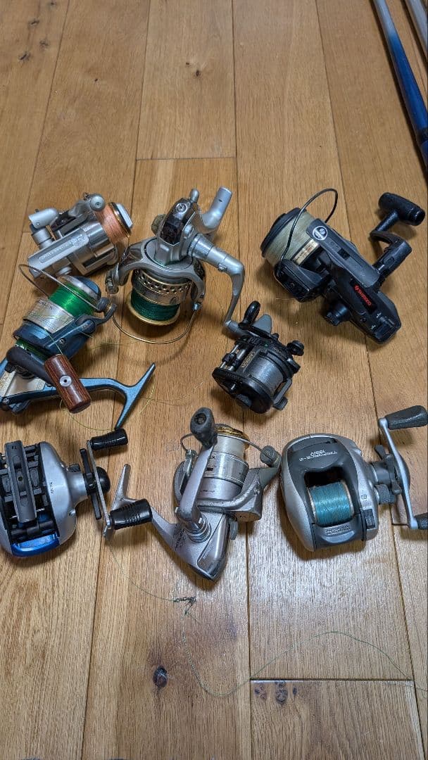 SHIMANO DAIWAスピニングリール14個まとめ売り